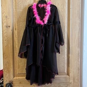 Halloween cape. Young girls size medium.